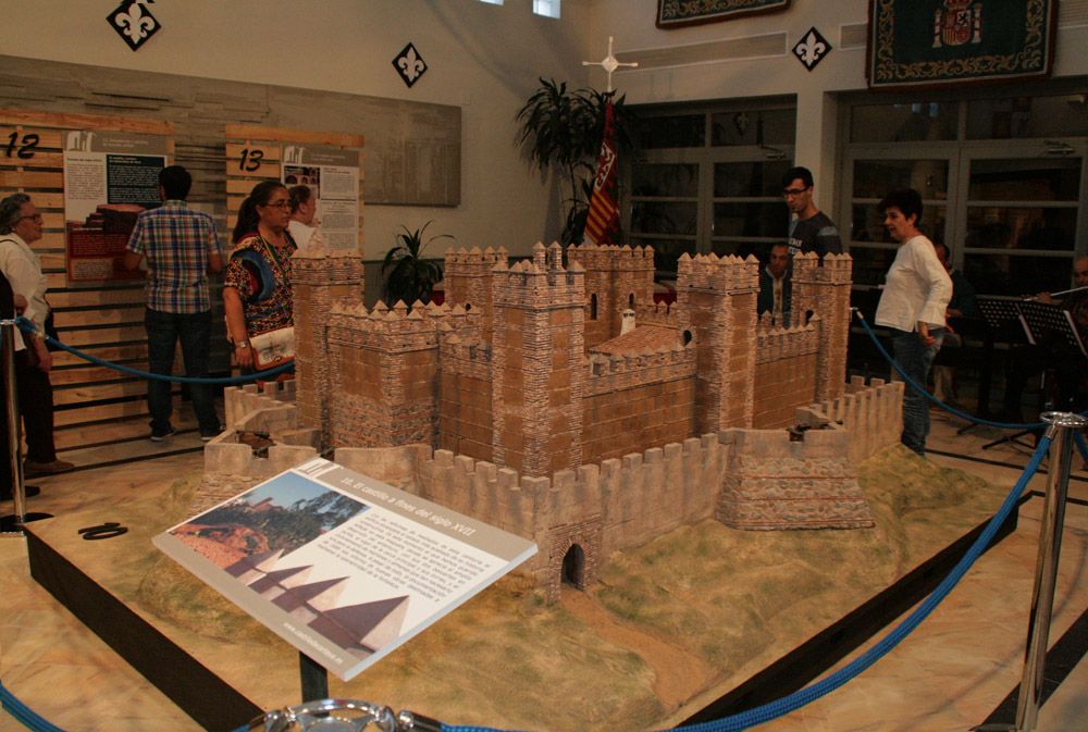 07 - Maqueta del Castillo en sus origenes