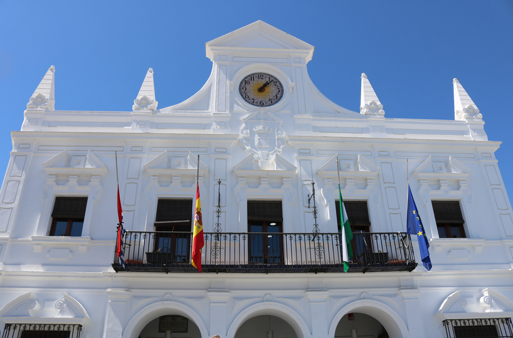 Fachada del Ayuntamiento de Cartaya.