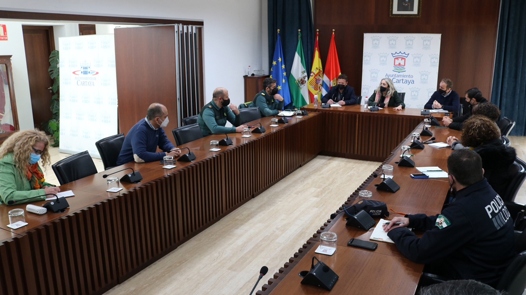 La Comisión de Seguridad del Covid-19 se reúne en Cartaya y hace un llamamiento urgente a la responsabilidad para frenar la tercera ola.