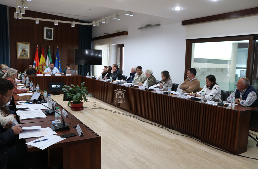 El pleno aprueba la revisión del Plan de Salvamento de las Playas de Cartaya 