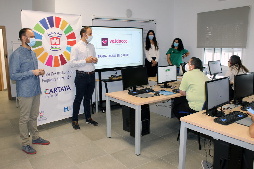 Comienza el curso de Competencias Digitales para la búsqueda de empleo que ponen en marcha en Cartaya el Ayuntamiento y la Fundación Valdocco 
