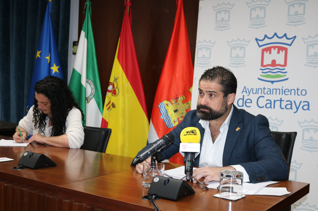 Comparecencia del alcalde y la concejala de Servicios Sociales y Salud para informar de las medidas contra el coronavirus en Cartaya.