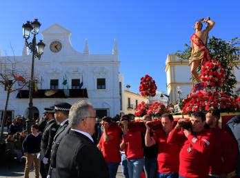Salida procesional de San Sebastián en 2019.