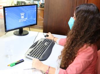 El Ayuntamiento de Cartaya favorece la formación y la empleabilidad de los jóvenes con nuevas becas formativas 